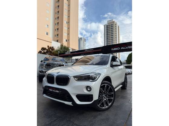 BMW X1 2.0 16V TURBO ACTIVEFLEX XDRIVE25I SPORT 4P AUTOMÁTICO BMW X1 2.0 16V TURBO ACTIVEFLEX XDRIVE25I SPORT 4P AUTOMÁTICO